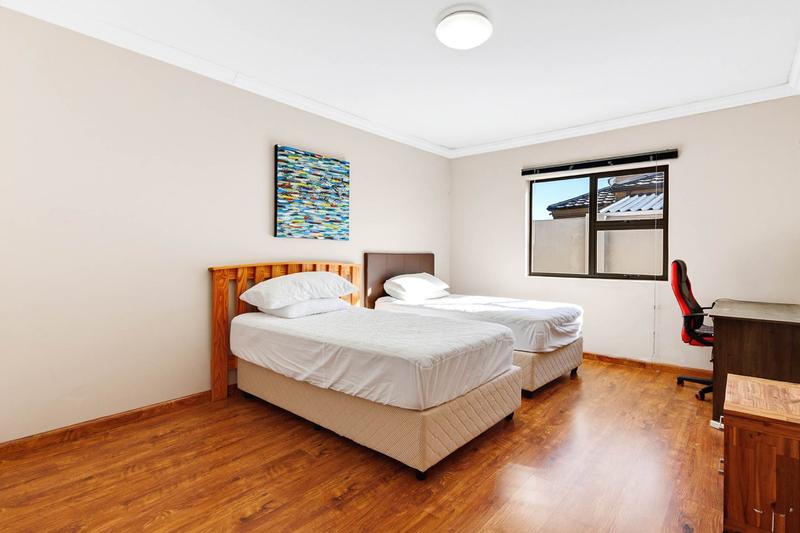 To Let 4 Bedroom Property for Rent in Gordons Bay Central Western Cape
